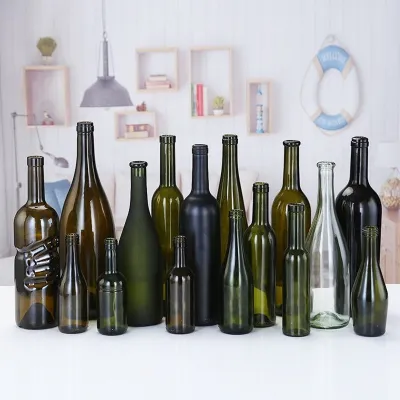 Botellas de vidrio para vino en diversos estilos  (375ml–1000ml)